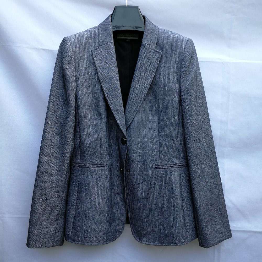 (Barely Worn, Like New)Tahari Arthur S. Levine Jacket Women Size: 4/ Gray
